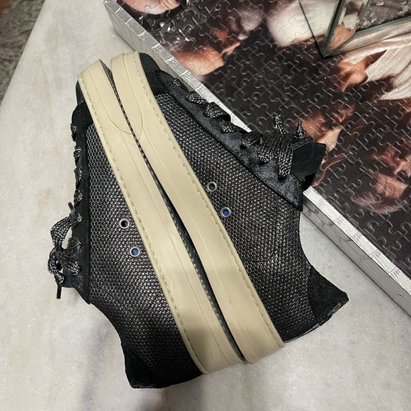 P448"Black and Silver Sneakers 👟-Size (39) -Good Condition - Picture 10 of 12